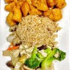 Best Moo Goo Gai Pan Pork Fried Rice Sweet & Sour Chicken in Lincoln City, OR